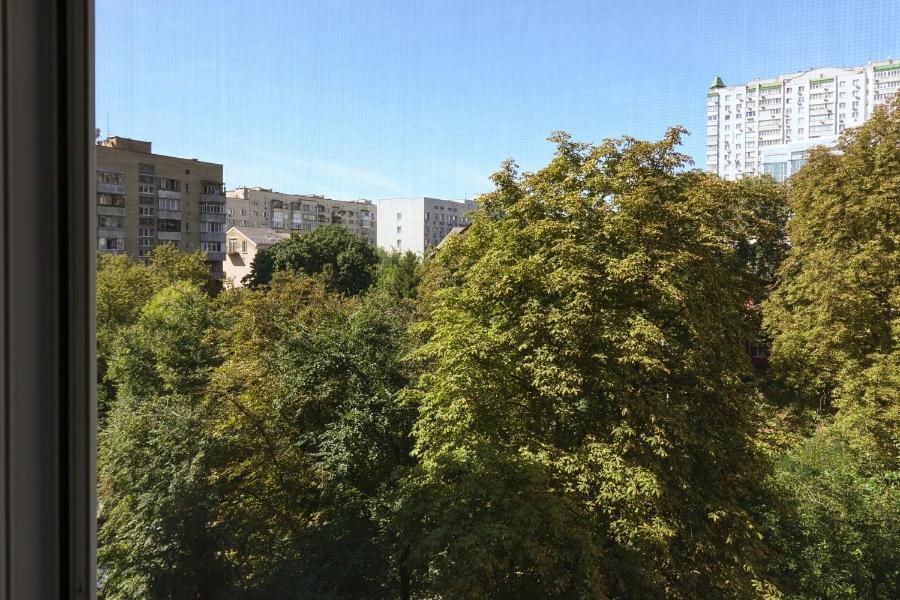 Квартира по улице Большая Васильковская, 129 Киев Экстерьер фото